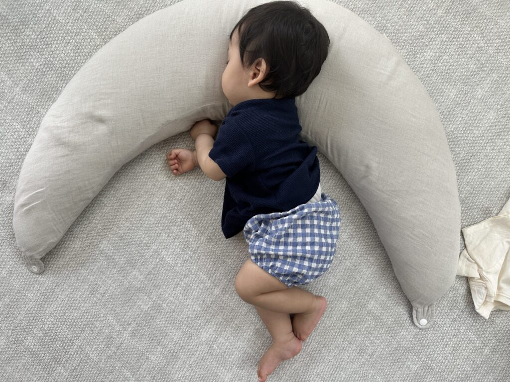 お昼寝の様子